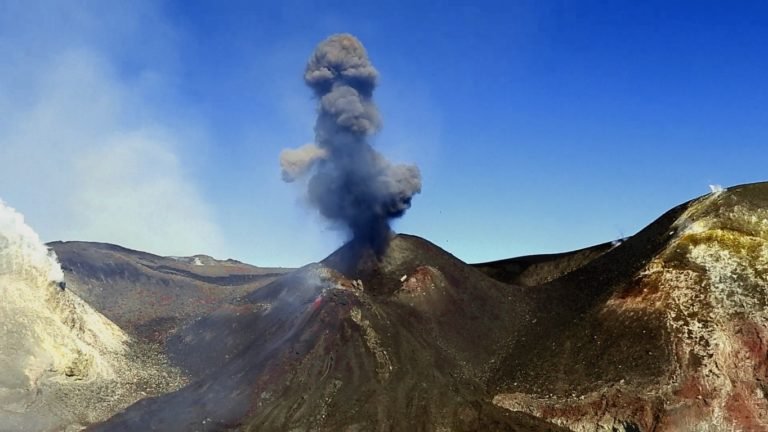 Erupción del Etna 17 febrero 2020 5 erupcion volcan Etna febrero 2020