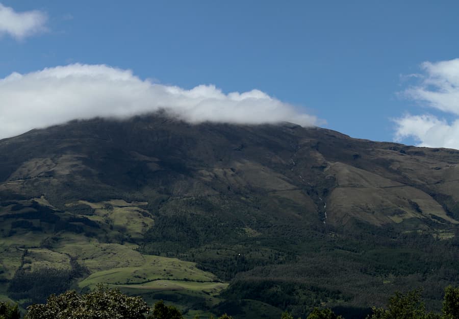 Volcán Galeras 1 volcan galeras colombia