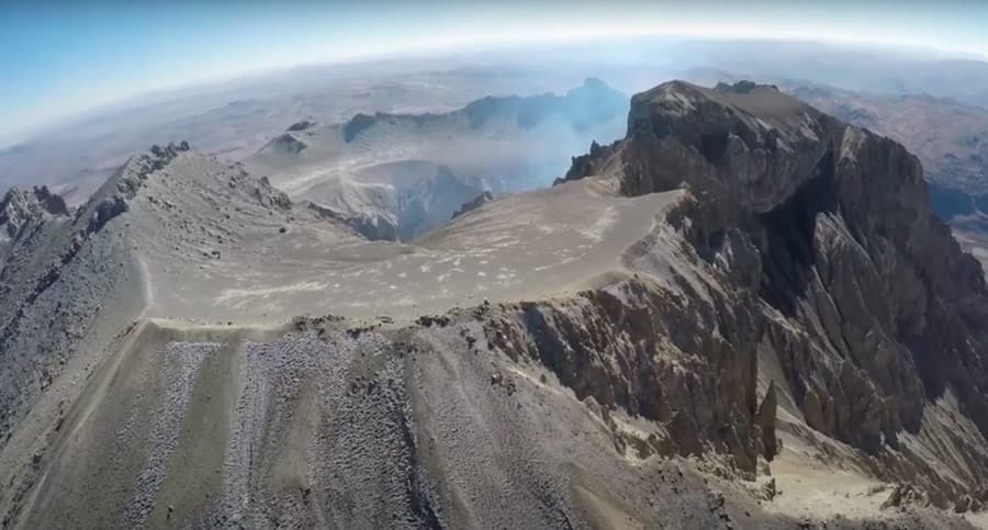 Volcán Ubinas 2 caldera volcan ubinas